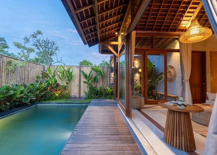 New Stunning In * Uluwatu